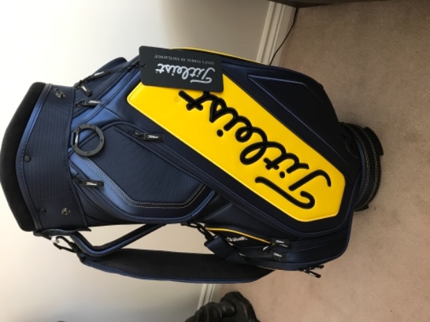 titleist limited edition tour bag